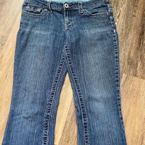 Guess Jeans Women’s Size 30 Bootcut Low Rise Modele Embroidered Pocket Denim - Picture 2 of 9